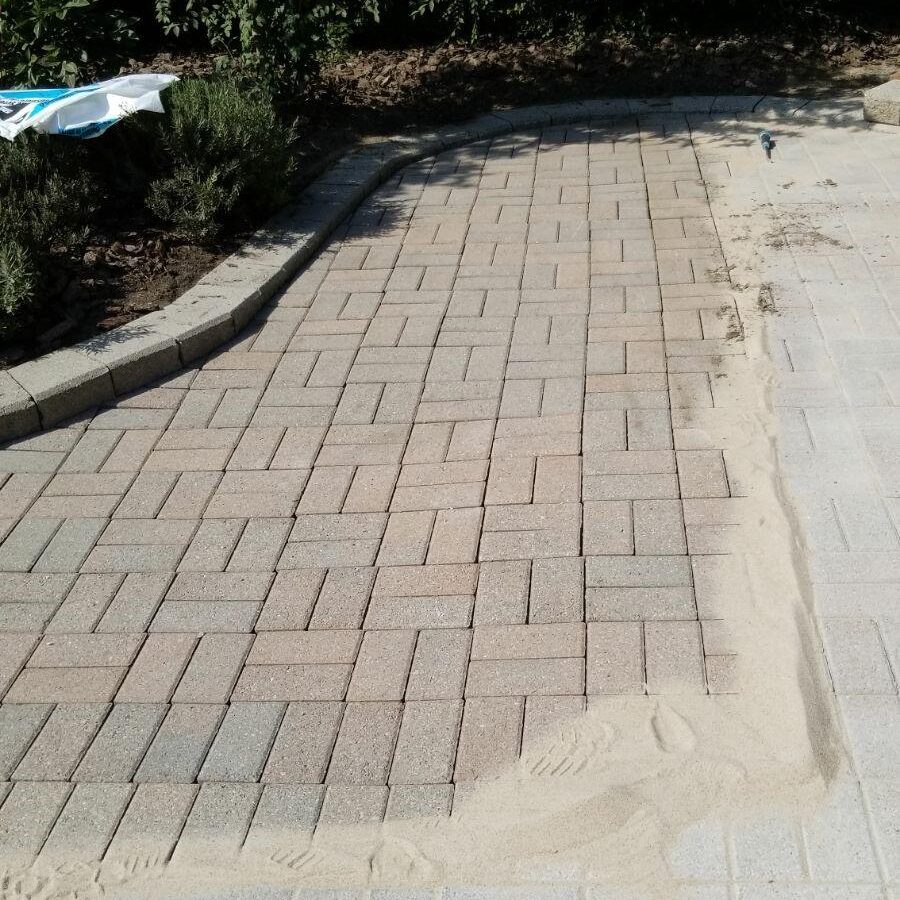 polymeric sand application