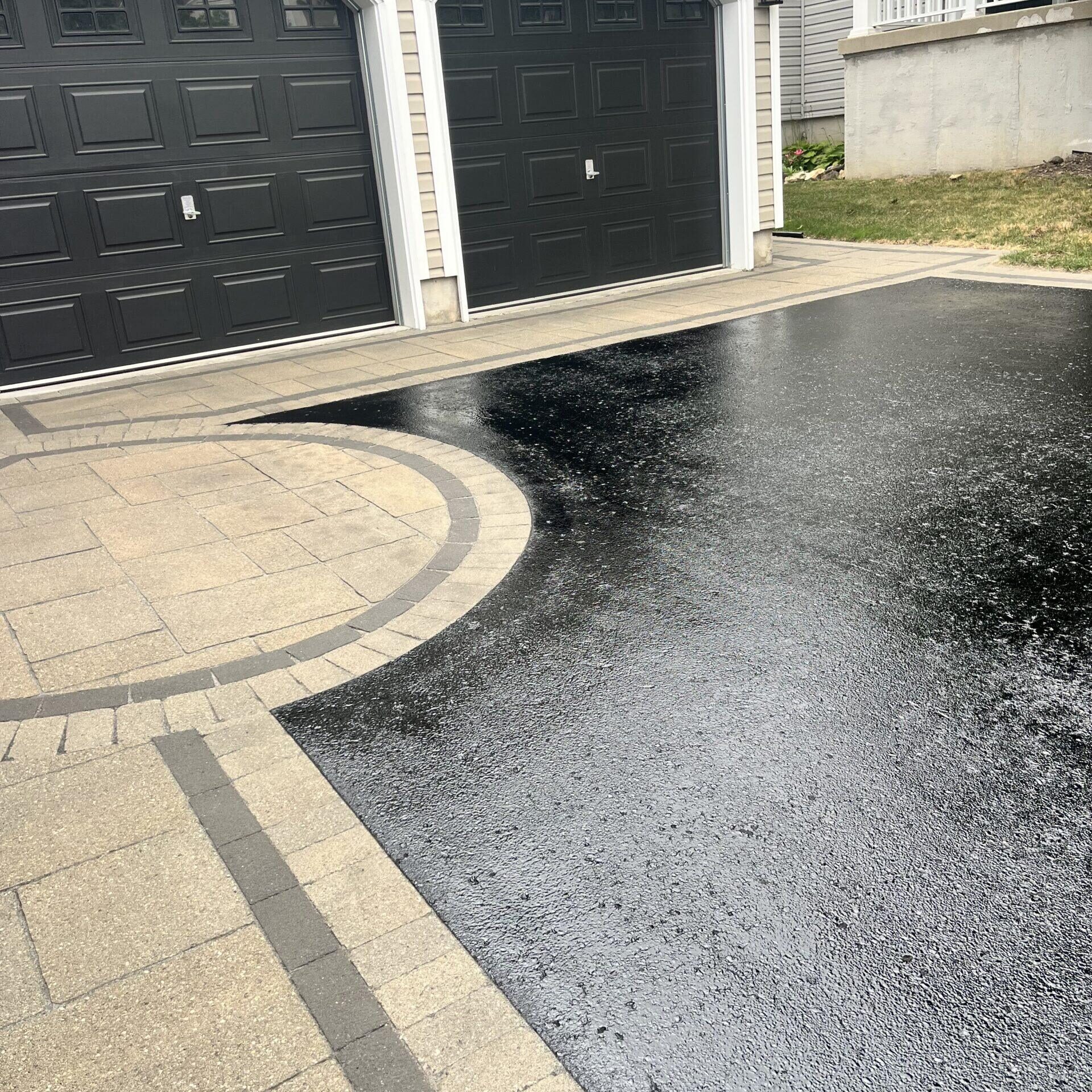 asphalt sealing with interlock border